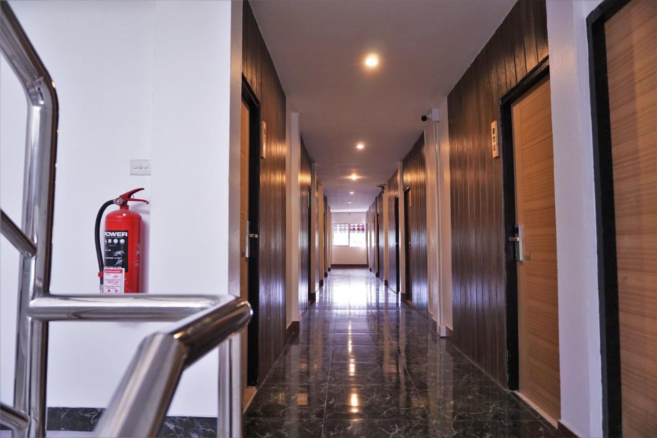 Racha Caftel - 7 House - รชาคาฟเทล Aparthotel Chiang Mai Exterior photo