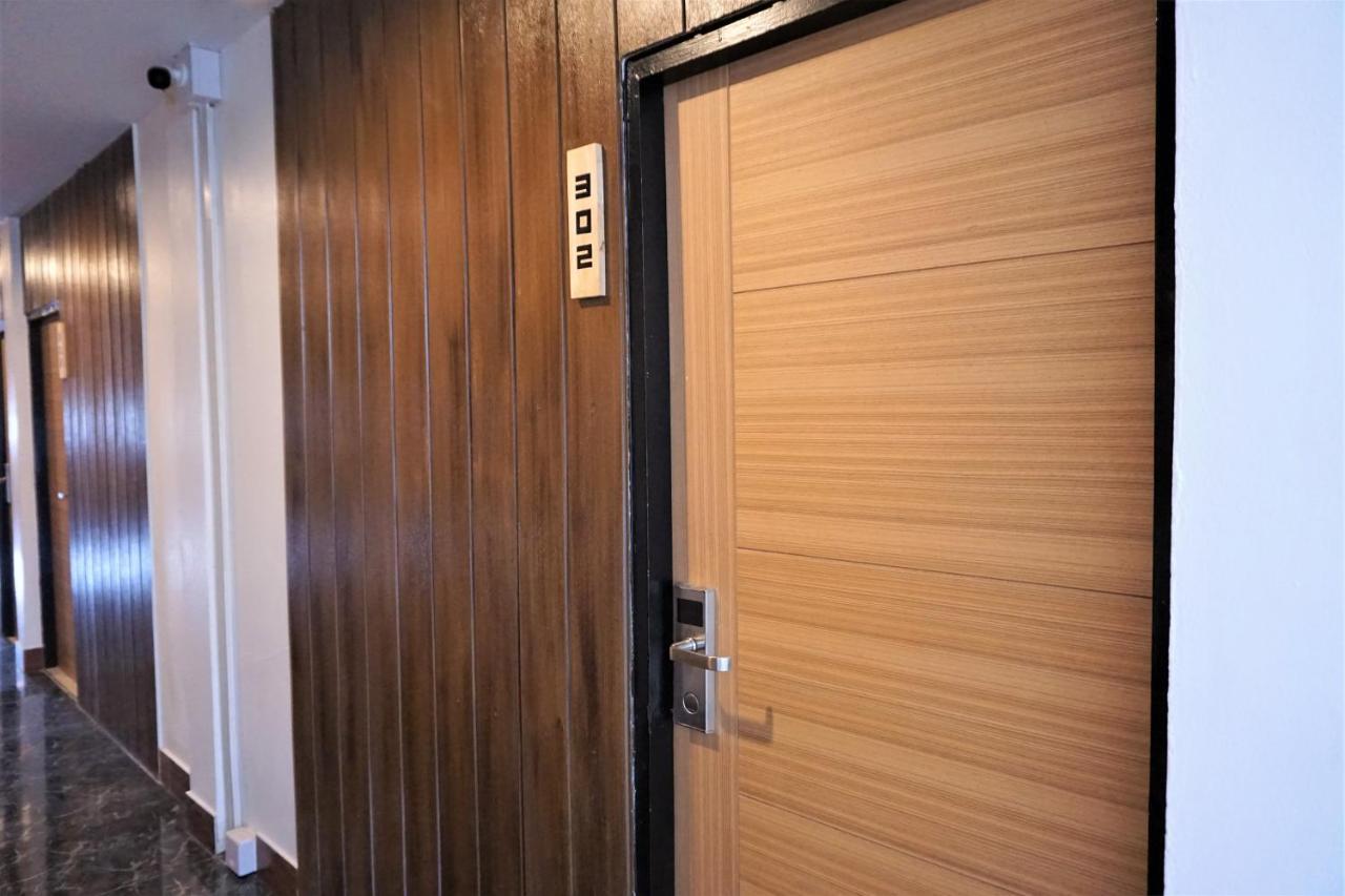 Racha Caftel - 7 House - รชาคาฟเทล Aparthotel Chiang Mai Exterior photo
